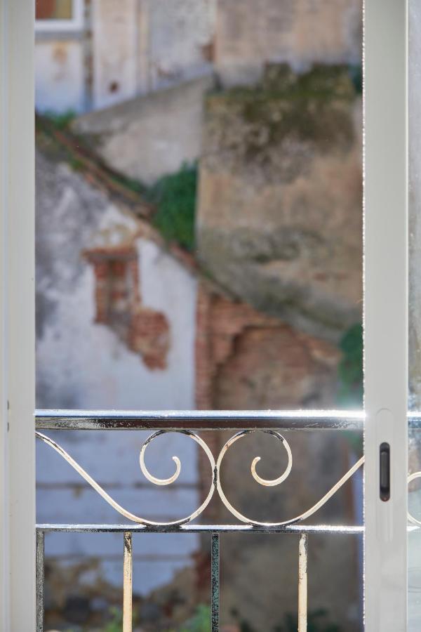 Central & Sunny 2Br Apt Near Beach, By Timecooler Setubal Luaran gambar